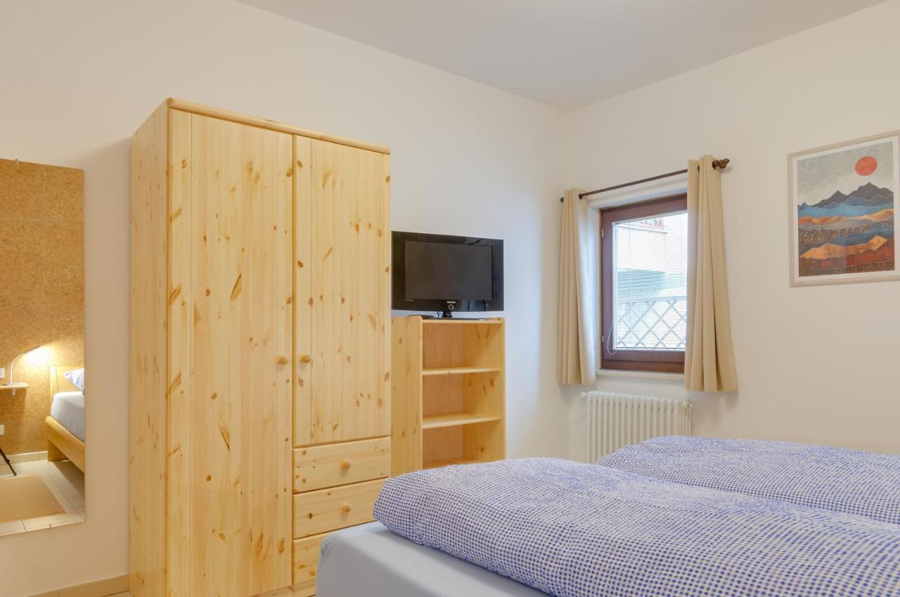 Peters Guest House Больцано Экстерьер фото