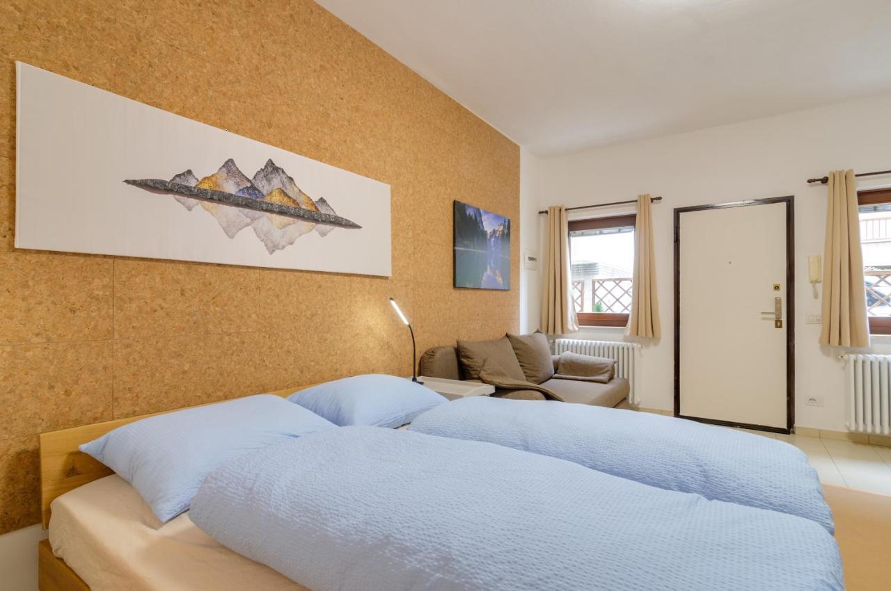 Peters Guest House Больцано Экстерьер фото